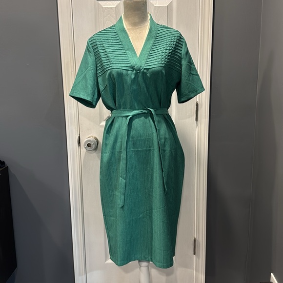 Collectif Dresses & Skirts - NWT AIDA ZAK Collectif Phoebe Pinup Dress Size Large UK 14 US 10 NEW